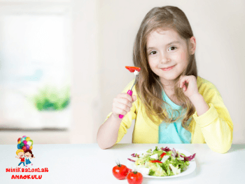 Okul Öncesi Dönemde Beslenme