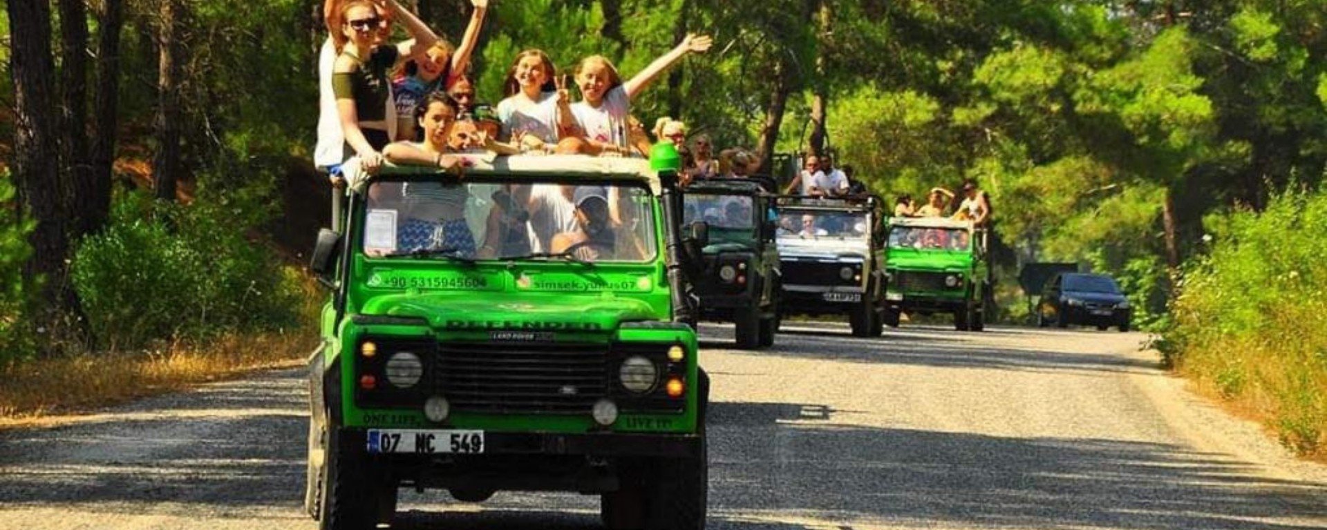 Unvergessliche Rafting- und Jeep-Safari-Abenteuer in E