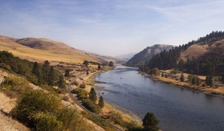 şehrin gürültüsünden uzaklaşmak için hiç rafting yapmayı denedin