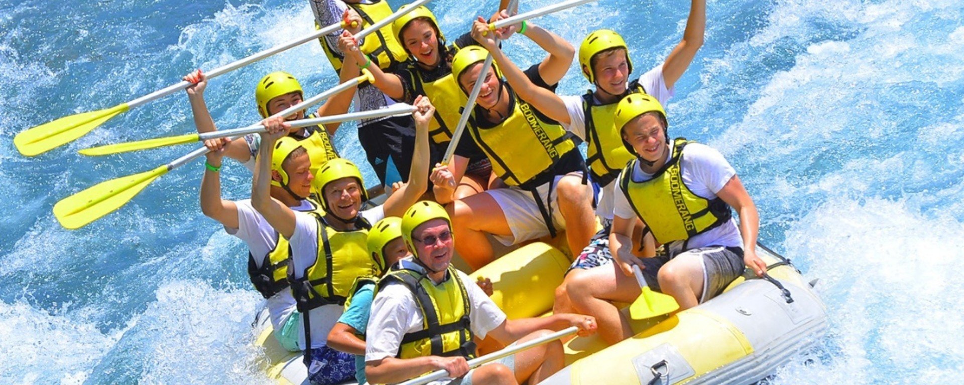 Adrenalin spor rafting