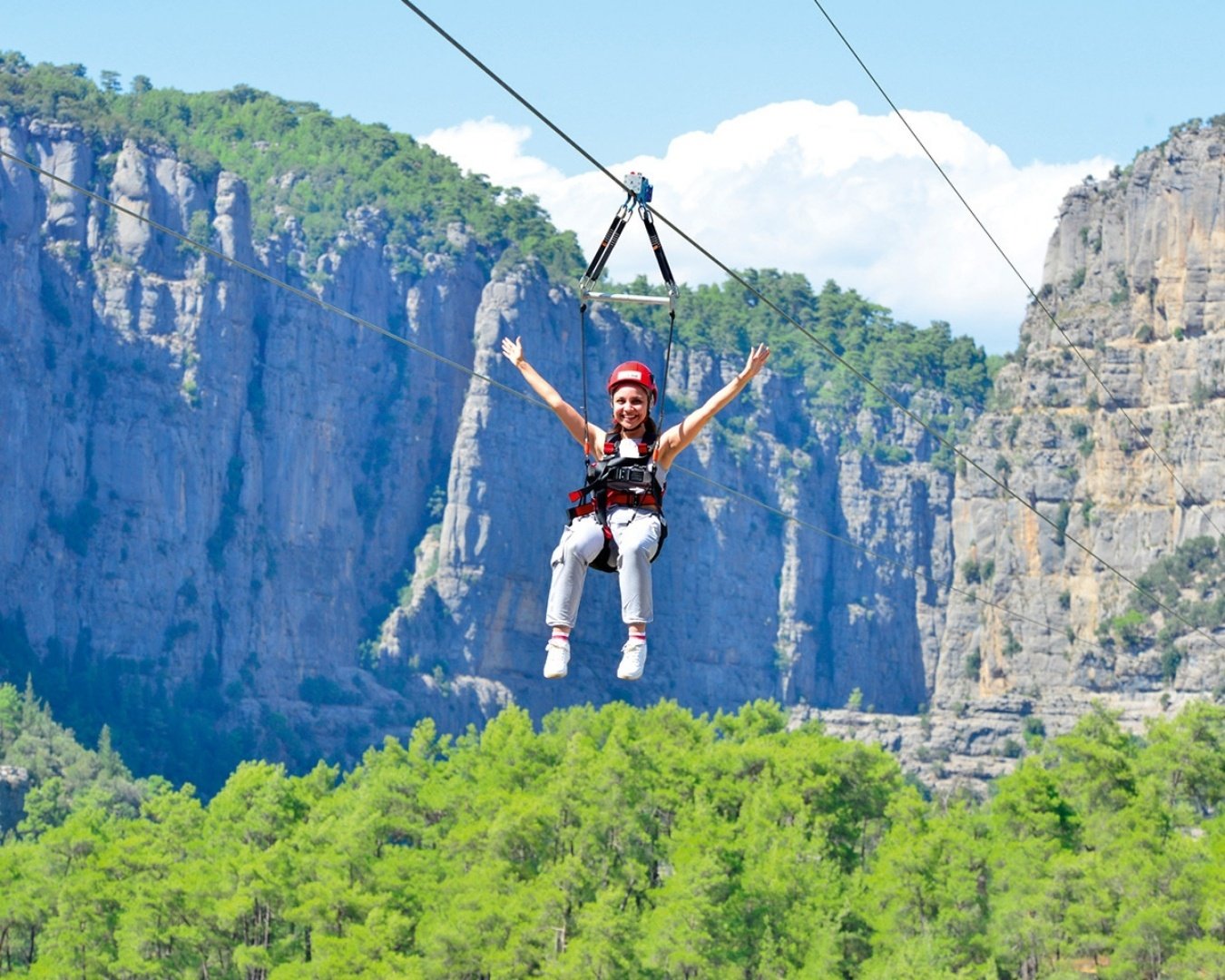 Tazı Kanyonu Zipline Hattı