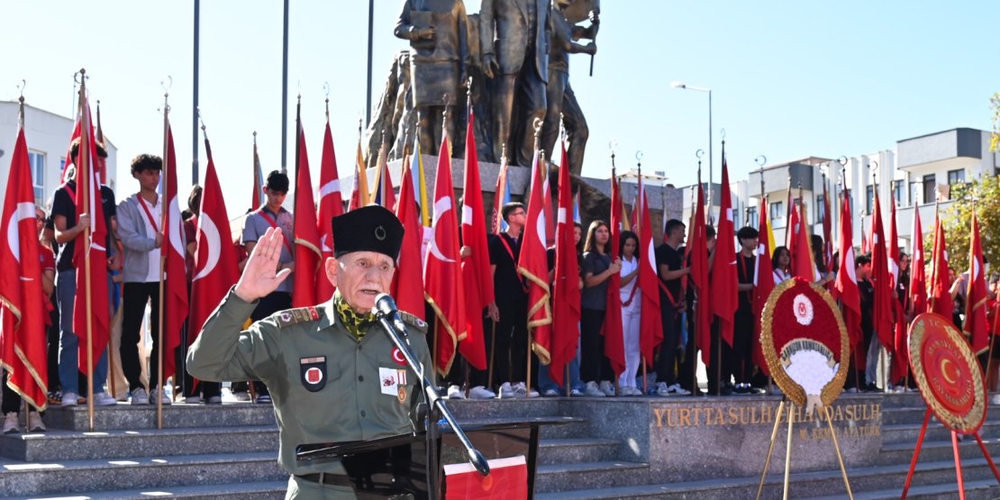 CUMHURİYET BAYRAMI'NIN 101. YILI MANAVGAT'TA COŞKUYLA KUTLANDI
