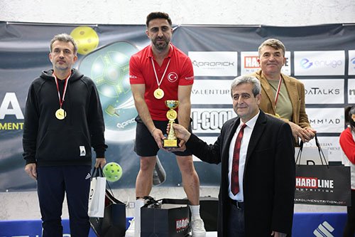 TÜRKİYE’NİN İLK ULUSLARARASI PICKLEBALL TURNUVASI MANAVGAT’TA YAPILDI