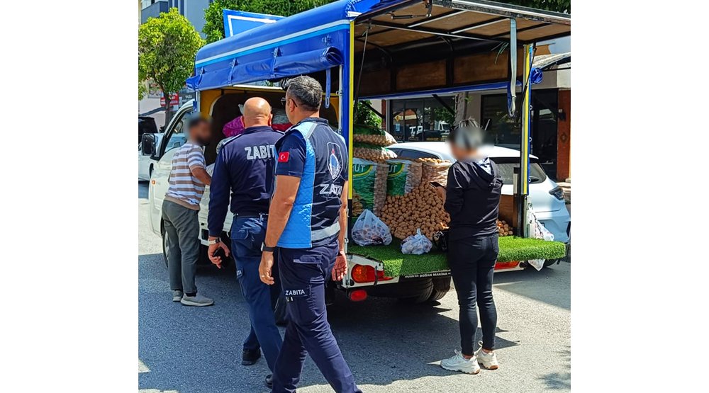 MANAVGAT’TA HUZUR VE GÜVENLİK İÇİN ZABITA EKİPLERİ SAHADA