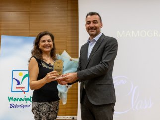 MANAVGAT’TA MEME KANSERİ FARKINDALIK KONFERANSI DÜZENLENDİ