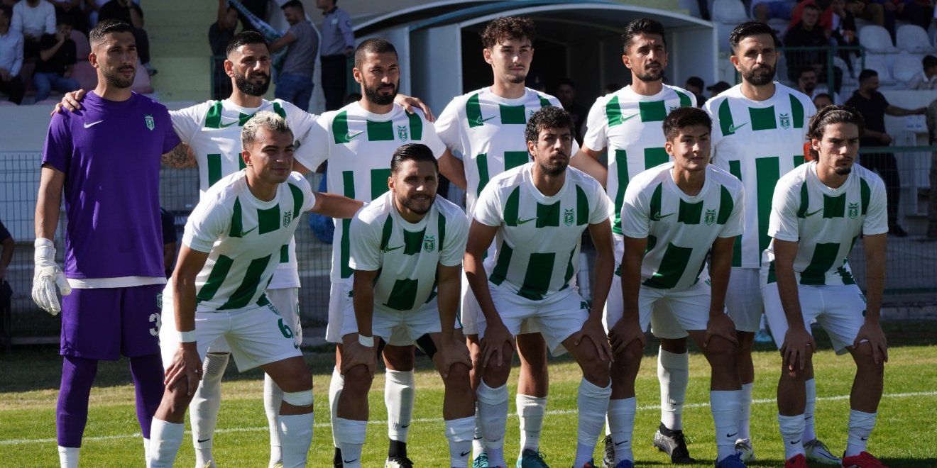 MANAVGAT BELEDİYESPOR LİDERLİĞİNİ SÜRDÜRDÜ