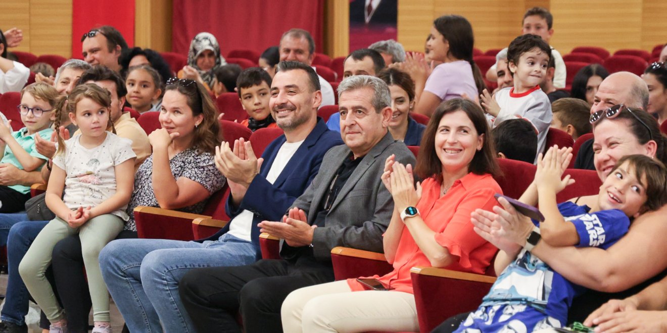 MANAVGAT’TA CUMHURİYET BAYRAMI SATRANÇ TURNUVASI DÜZENLENDİ