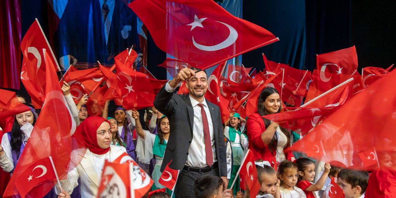 MANAVGAT BELEDİYESİ EĞİTİM KURUMLARINDA CUMHURİYET COŞKUSU