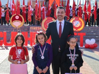 CUMHURİYET'İN 102. YIL DÖNÜMÜ MANAVGAT’TA RESMİ TÖREN İLE KUTLANDI