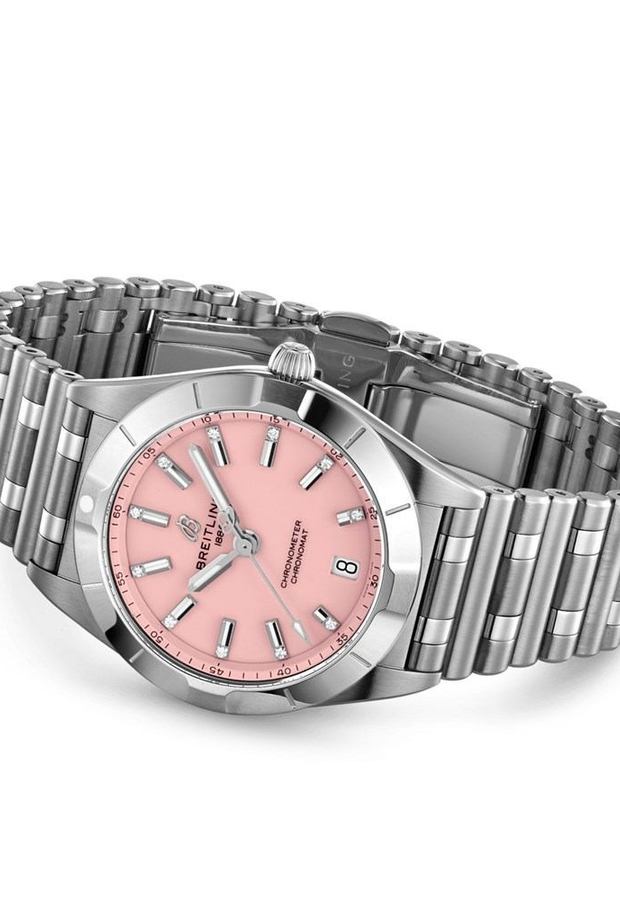 breitling-chronomat-32-cd9-a9