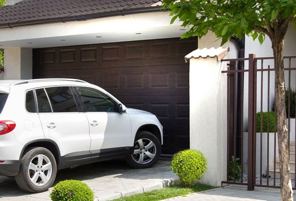 dekoratif-garaj-kapısı