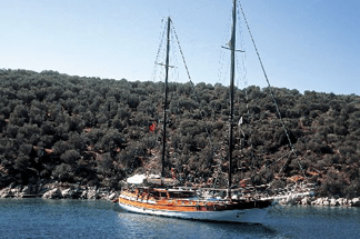 Aliko 1 Deluxe Yacht