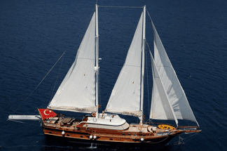 Yüce Bey 1 Deluxe Yacht