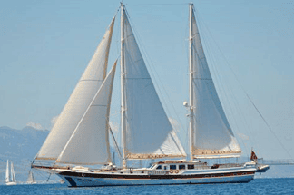 Caner 4 Deluxe Yacht