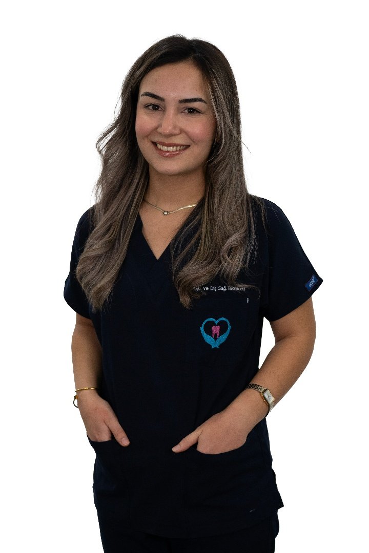 AYŞE ÜNAL