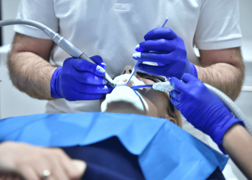 En iyi diş hekimi - dis kliniği