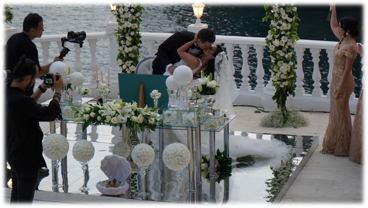 Luxury Persian Wedding in Turkey