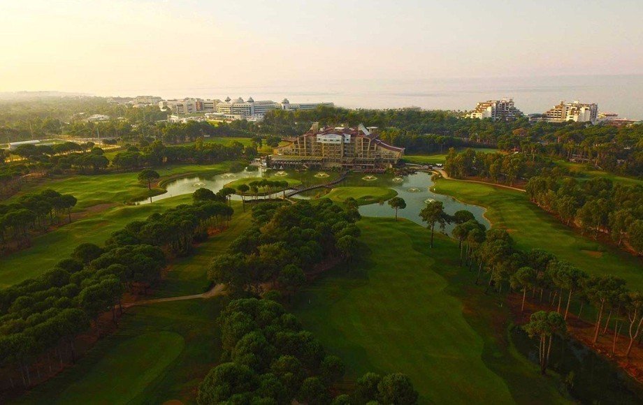 футбольный тренировочный лагерь в Анталии