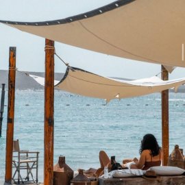 Plage Isolee Alaçatı