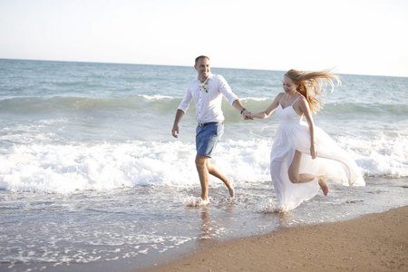 Свадьба на берегу моря в Анталии