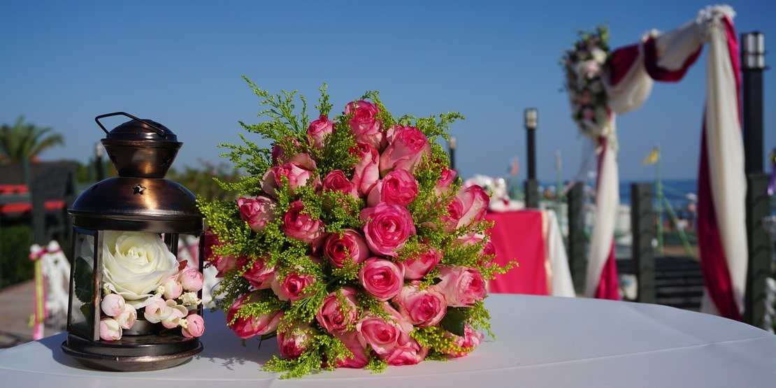 Sorgen Sie einige Vorschläge für Brautstrauß bei der Hochzeit