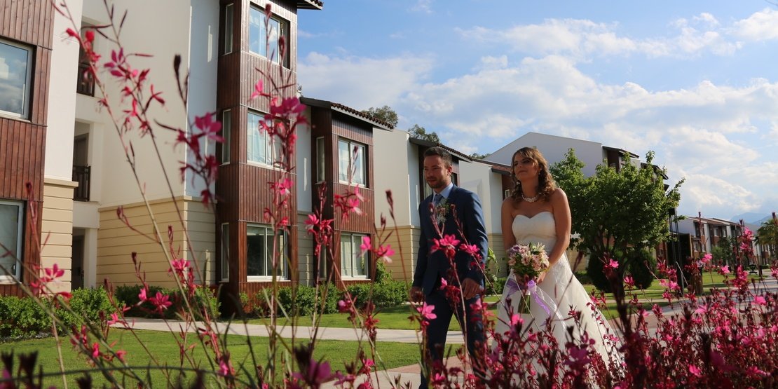 Machen Sie nach einem Heiratsantrag sehr genaue Pläne