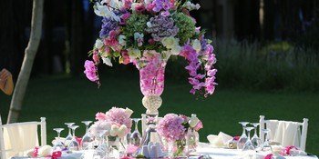 Luxuriöse Hochzeitsdekorationen an Hotelstränden in Antalya