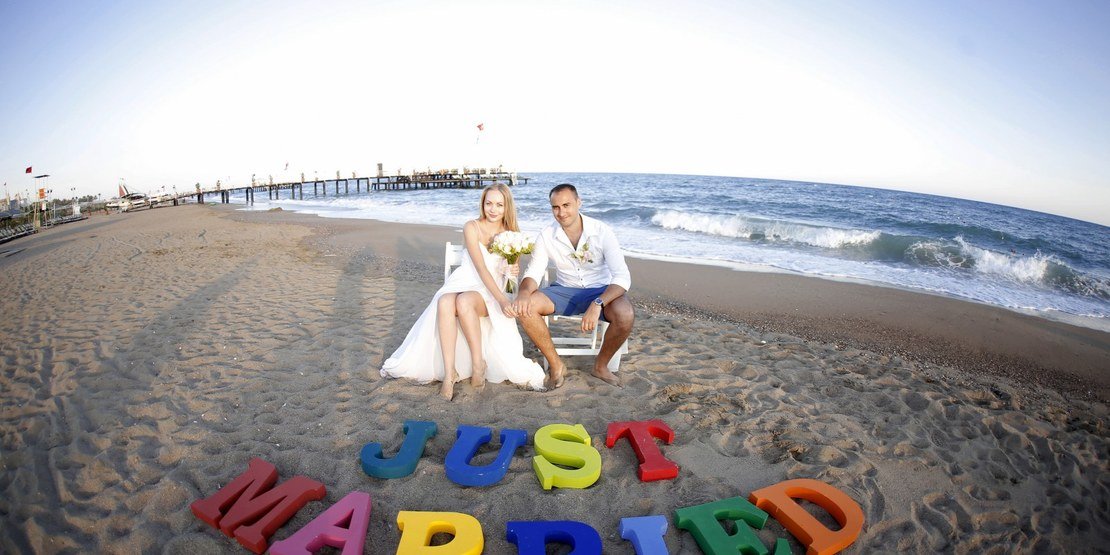 Strandhochzeit in Antalya - Mittelmeer Hochzeitsplanner