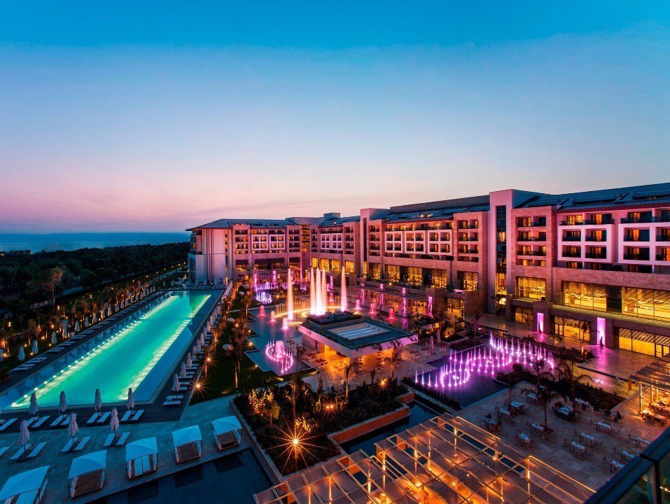 هتل رگنوم کاریا آنتالیا