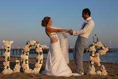 ازدواج ایرانی در سواحل آنتالیا