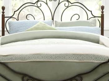 Ferforje Yatak Başlıkları İle Şık Yatak Odaları