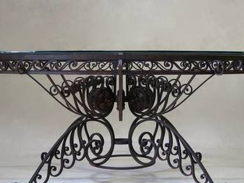 Ferforje Masa Ve Sandalyeler Hangi Özelliklere Sahiptir?