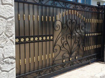 Ferforje Raylı Kapılar Konfor Sağlar mı?