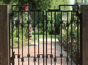 Ferforje Kapıları Neden Tercih Etmeliyiz?