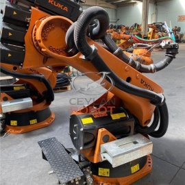 KUKA KRC2 KR 210-2 2000