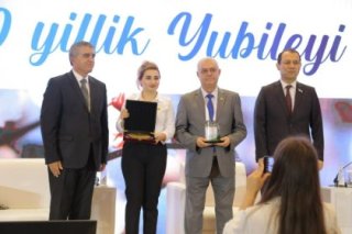 100 yıl ödül