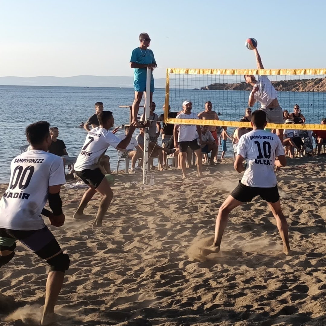 Kemer Parion Plaj Voleybolu Şampiyon BİOR !