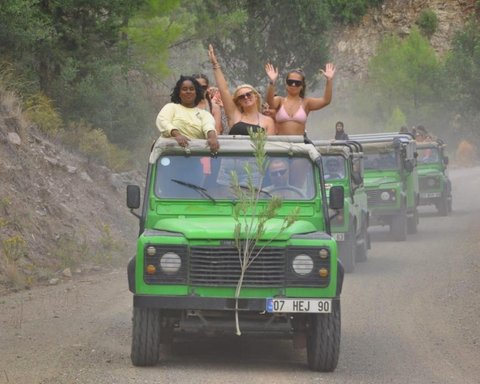 Kargicak Jeep Safari Touren