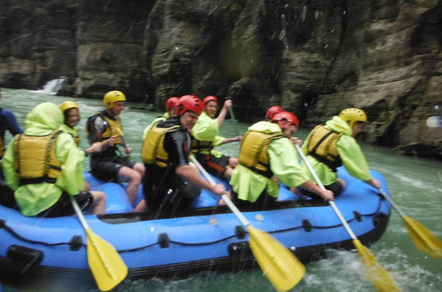 Köprülü kanyon'da rafting