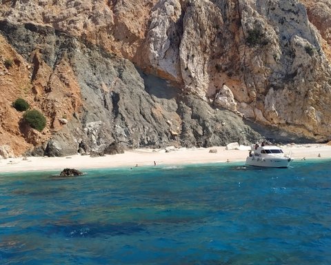 Туры и развлечения в Адрасане