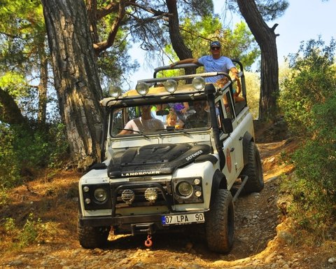 Belek Rafting und Jeep-Safari