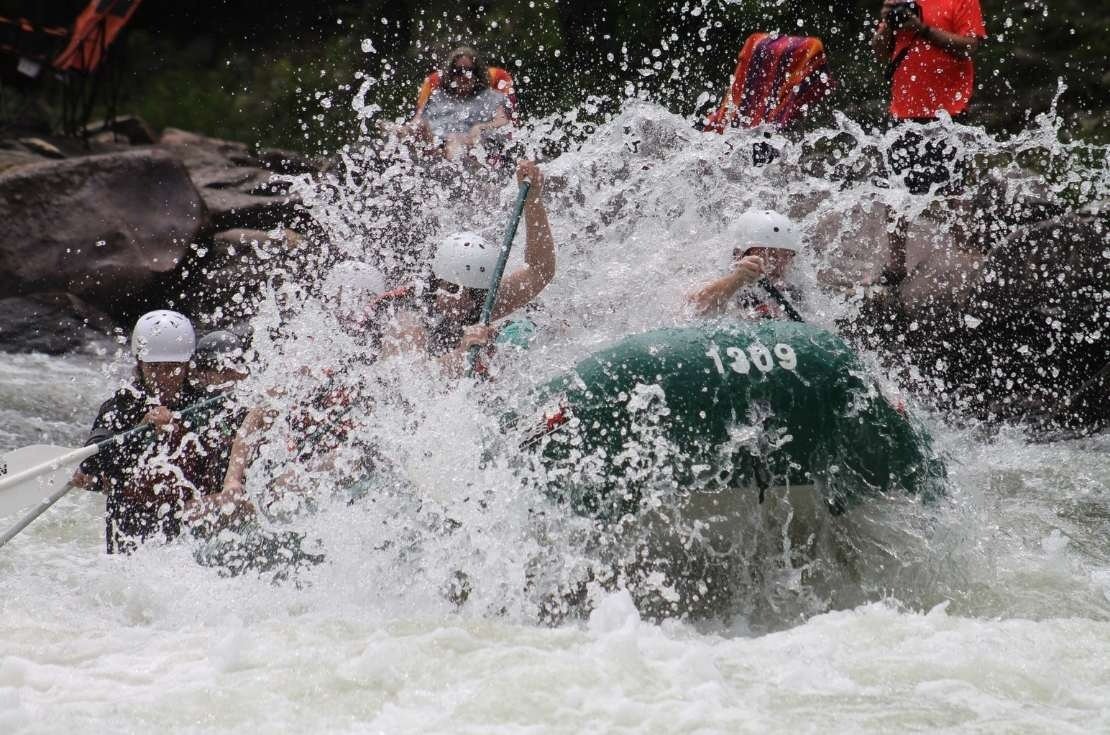 Rafting Tour And Adventures