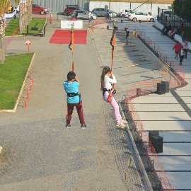 Mobil-Zipline-Parkurları