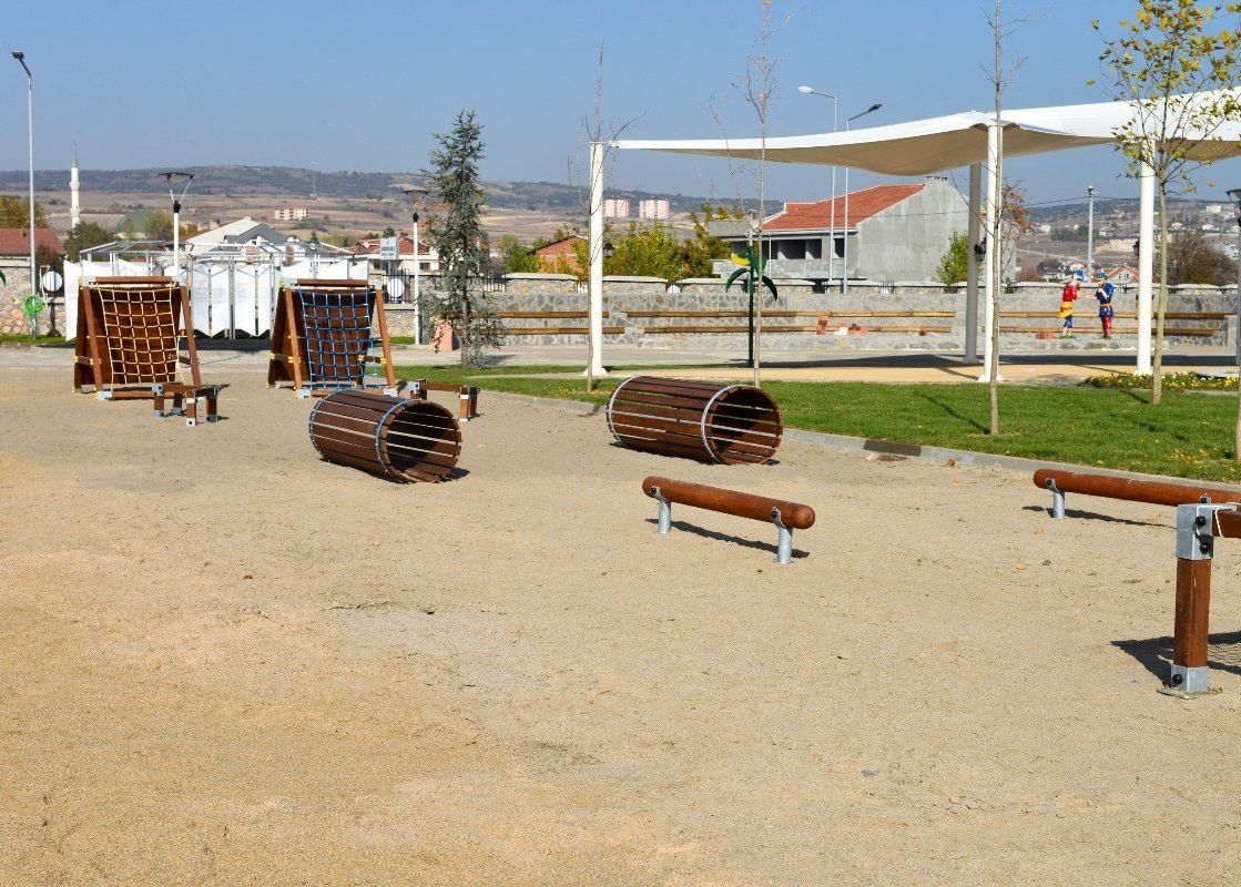 mobil survivor parkuru