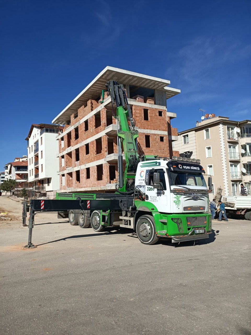 Uşak Güneş Vinç Kiralama (8)