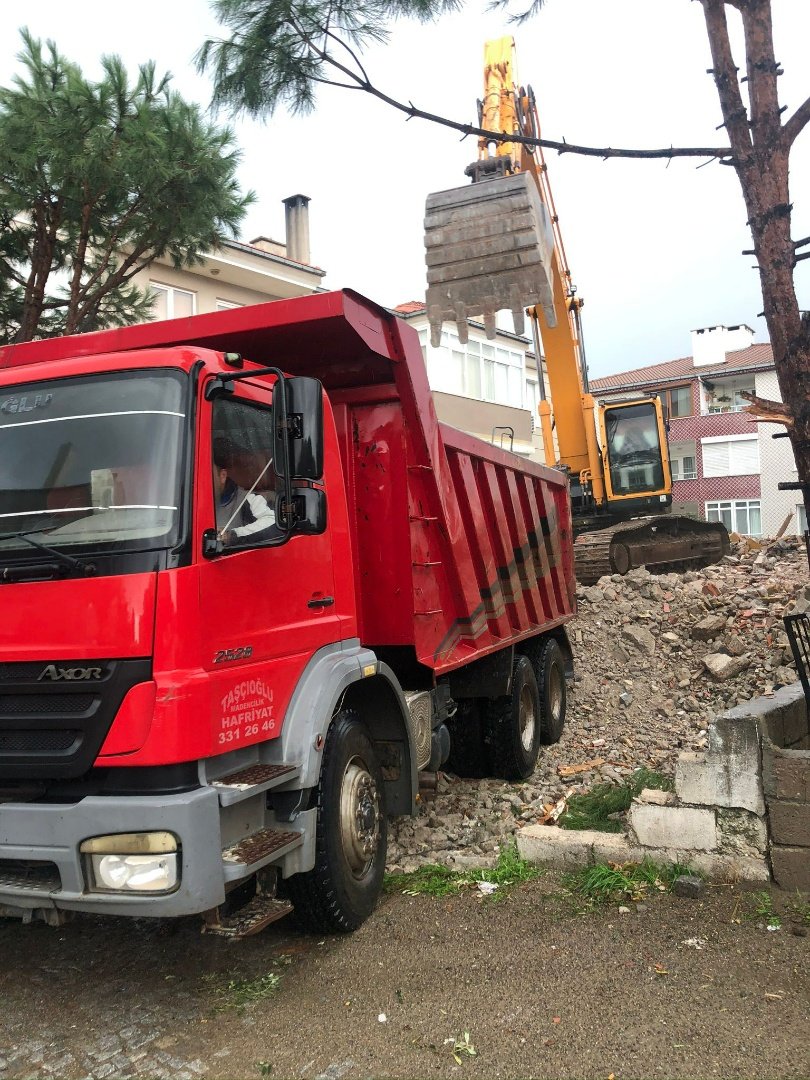 Ayvalik-Gure-Tascioglu-Hafriyat (1)