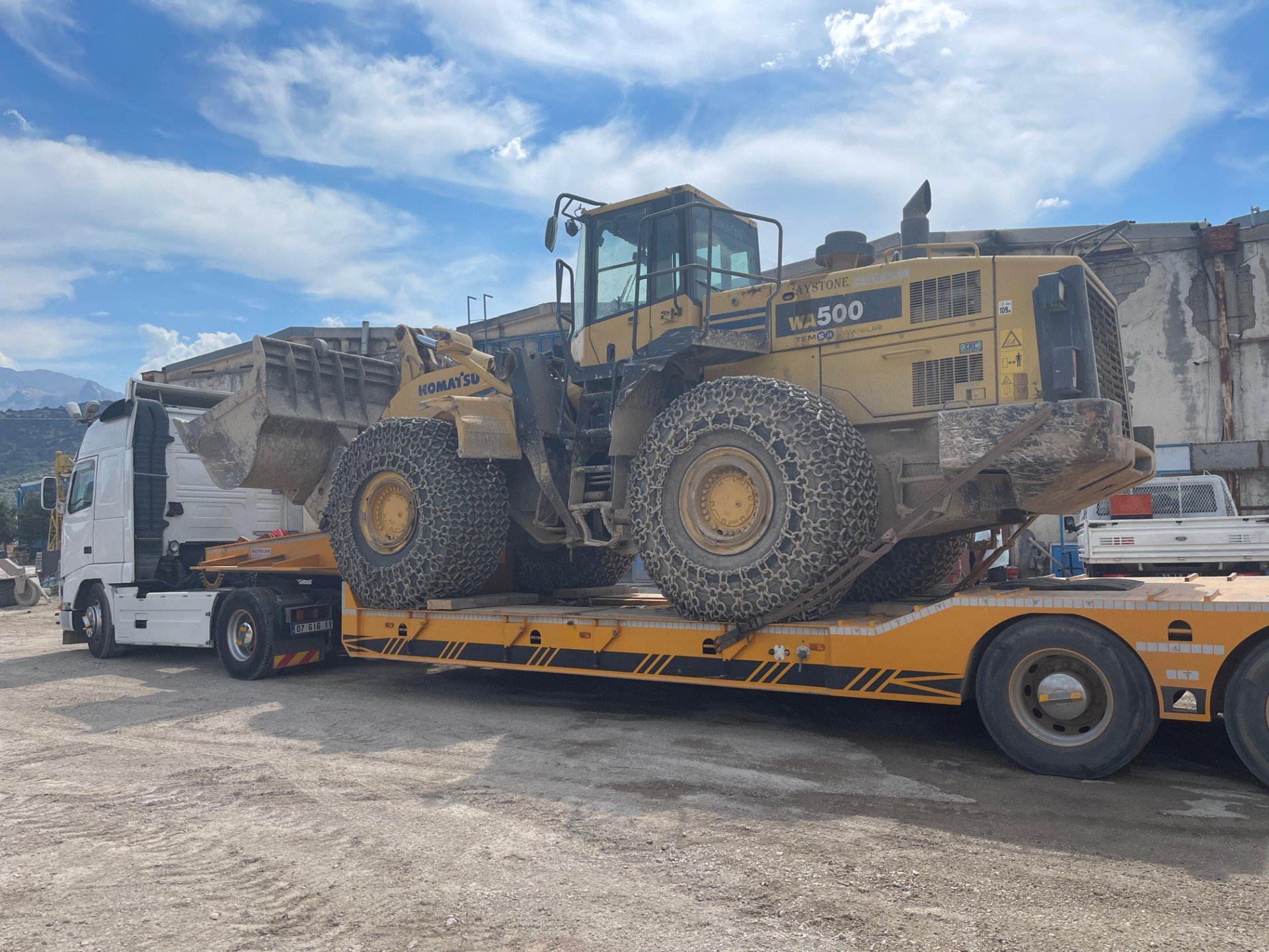 WhatsApp Image 2024-04-08 at 15.03.23 (1)