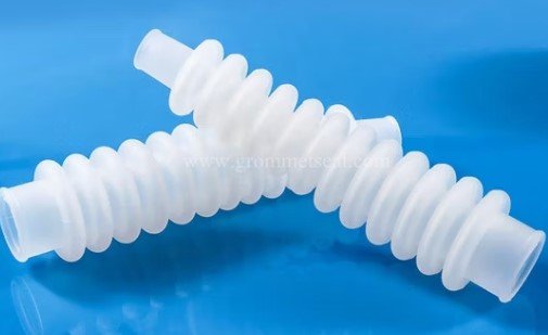 iki-ucu-farklı-silikon-koruk-kaucuk