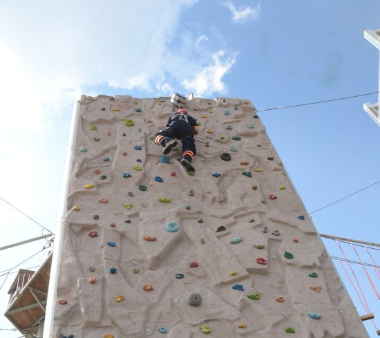 Polyster climbing wall model