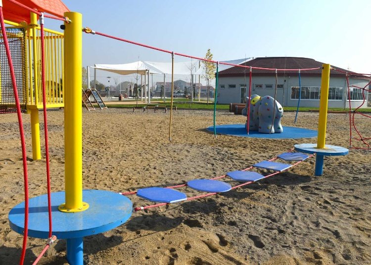 İnegöl Belediyesi Çocuk Macera Alanı 8